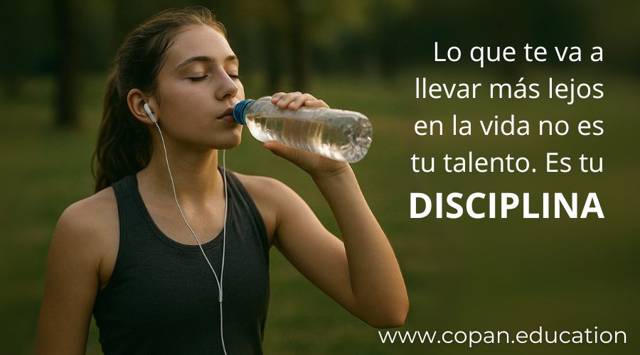 Disciplina escolar: el verdadero camino al éxito Joven estudiante subiendo escalones simbólicos que representan buenos hábitos como la disciplina