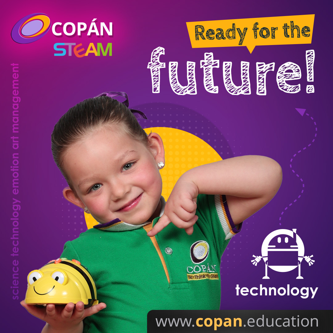 Alumno de Kínder Copán en laboratorio de tecnología con robótica — Ready for the Future