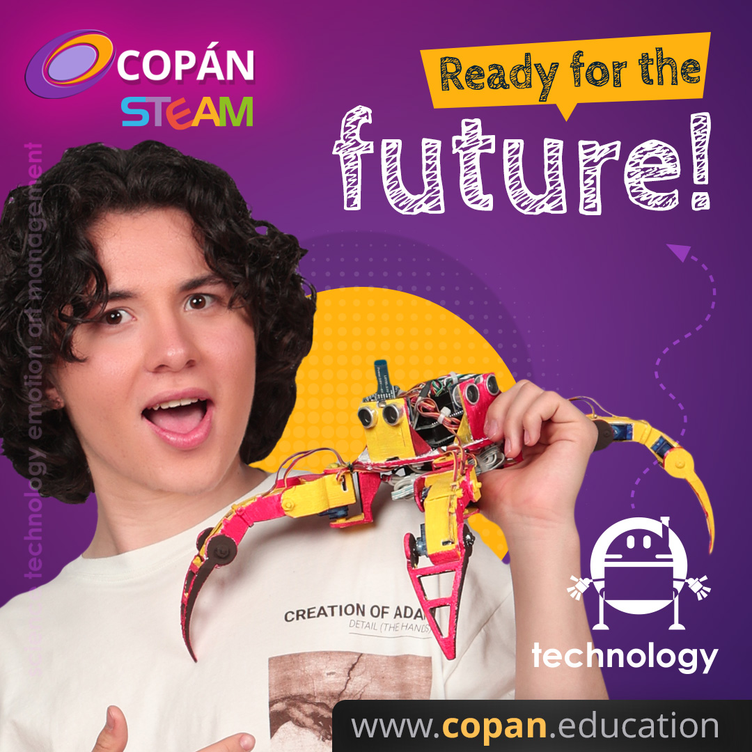 Alumno de Preparatoria Copán con robot articulado creado en laboratorio — Ready for the Future