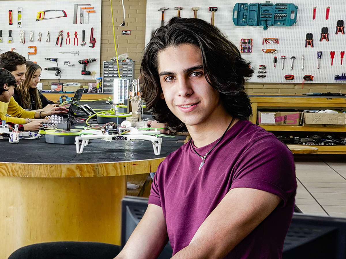 Alumnos de Preparatoria bilingüe — Colegio Copán Campus Fuentes, Satélite